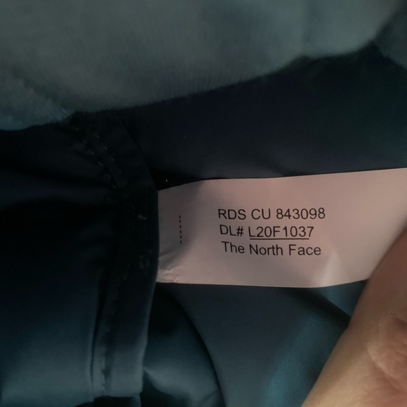 The North Face Blue Cameo Womens Puffer Vest - Picture 9 of 10